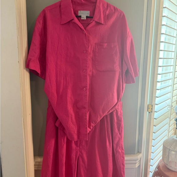 Saks Fifth Avenue Linen Pink Button Down Short Sleeve Blouse with Shorts - Picture 3 of 11
